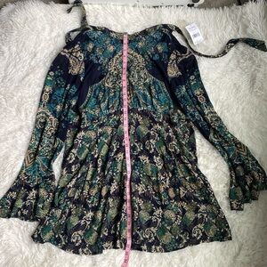 Free People tunic/dress. Size large. NWT.  Blue Floral.